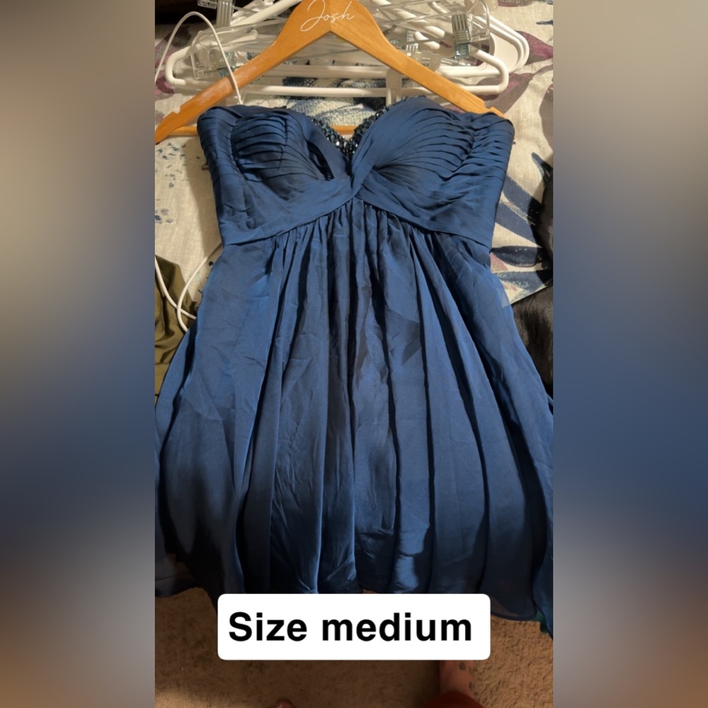 Elegant Blue Strapless Dress - Size Medium